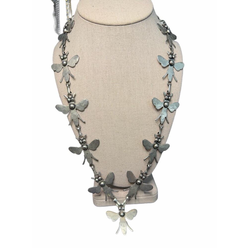 Elegante Signed Bug Necklace Bee Or Dragonfly Silver? Untested